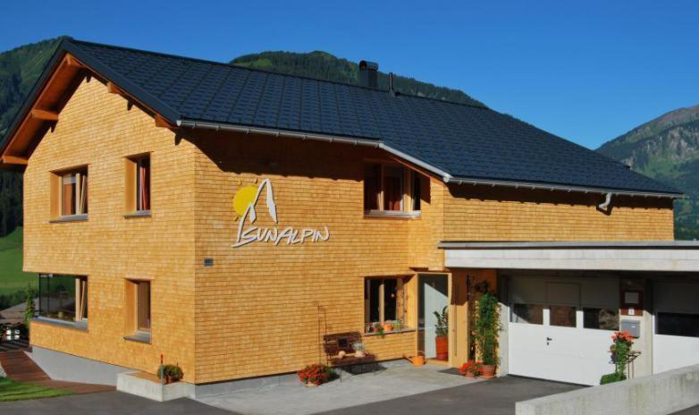 SunAlpin - Ferienwohnungen Schoppernau Exterior foto